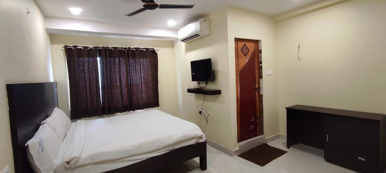 Arvind Stay Hotel, Rk Beach Vizag Visakhapatnam Exteriör bild